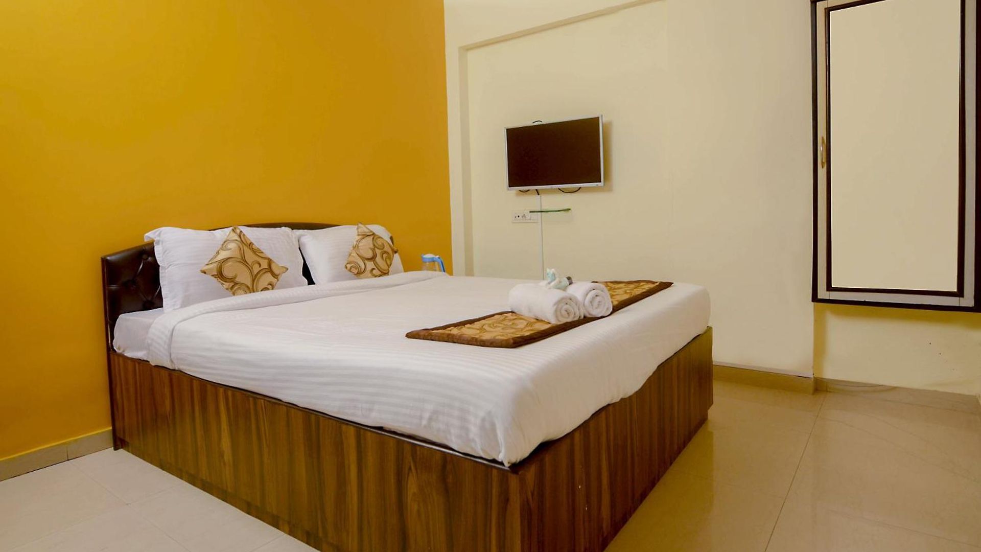 Hotel Fabhotel Lal Sai Residency Mumbai