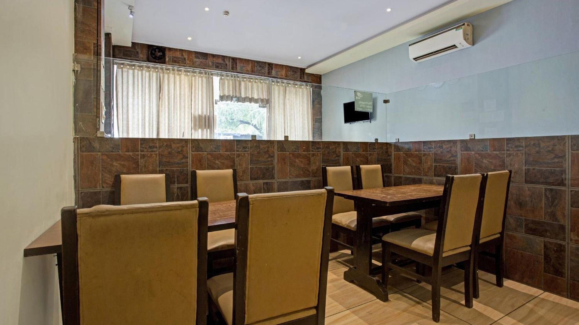 Capital O Art Hotel 3*