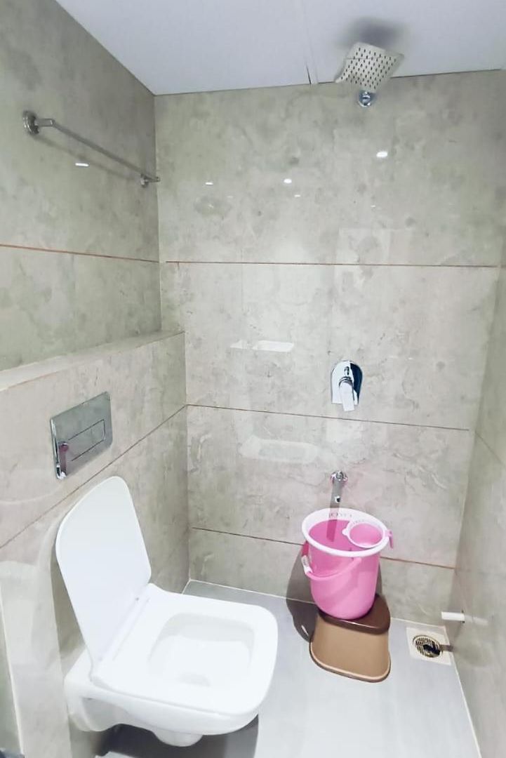 Glitz 7even Hills- Nr International Airport T2 Guest house