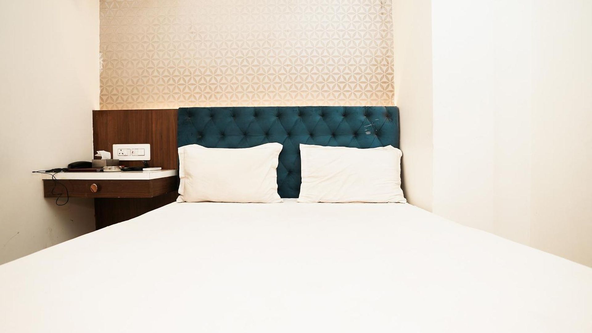 Fabhotel Elegance Hotel Mumbai