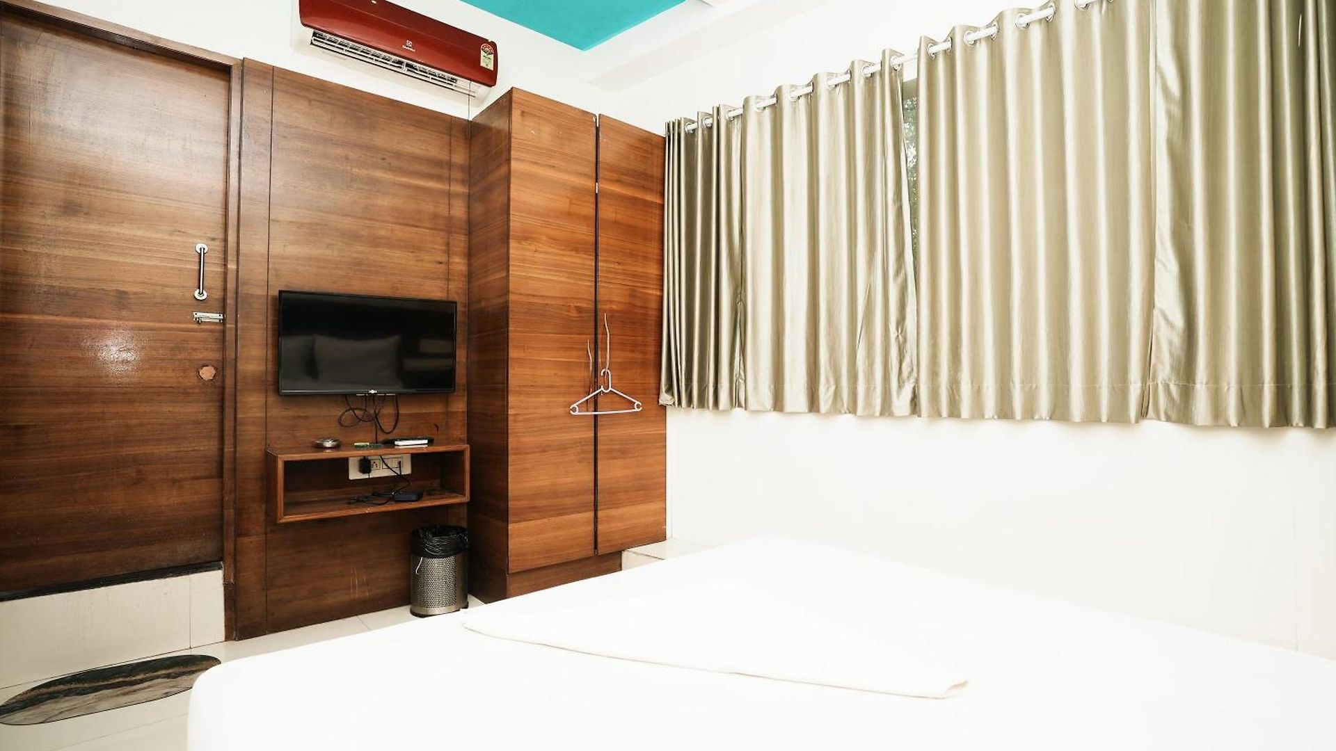 Fabhotel Elegance 2* Mumbai