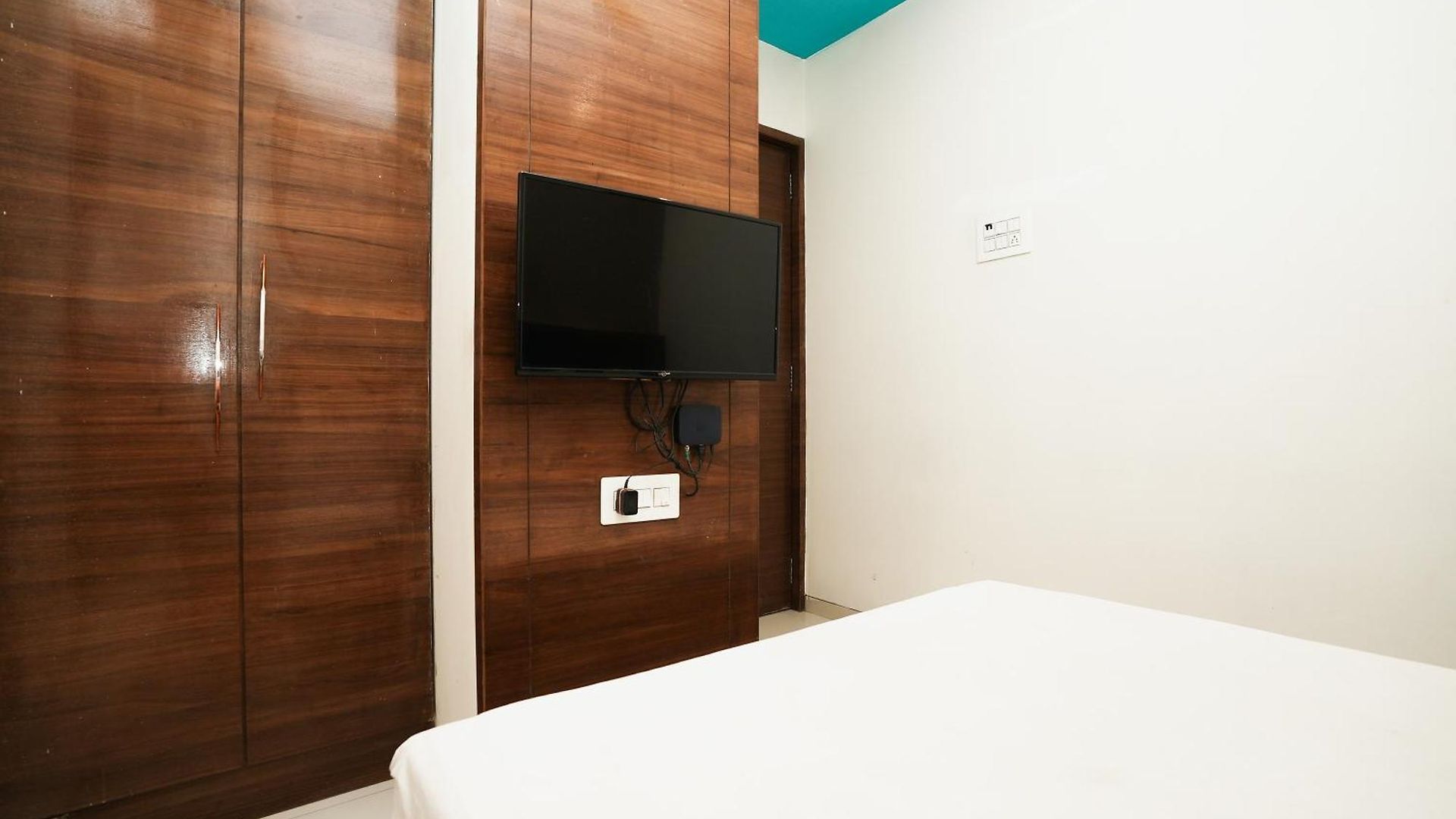 Fabhotel Elegance Hotel Mumbai
