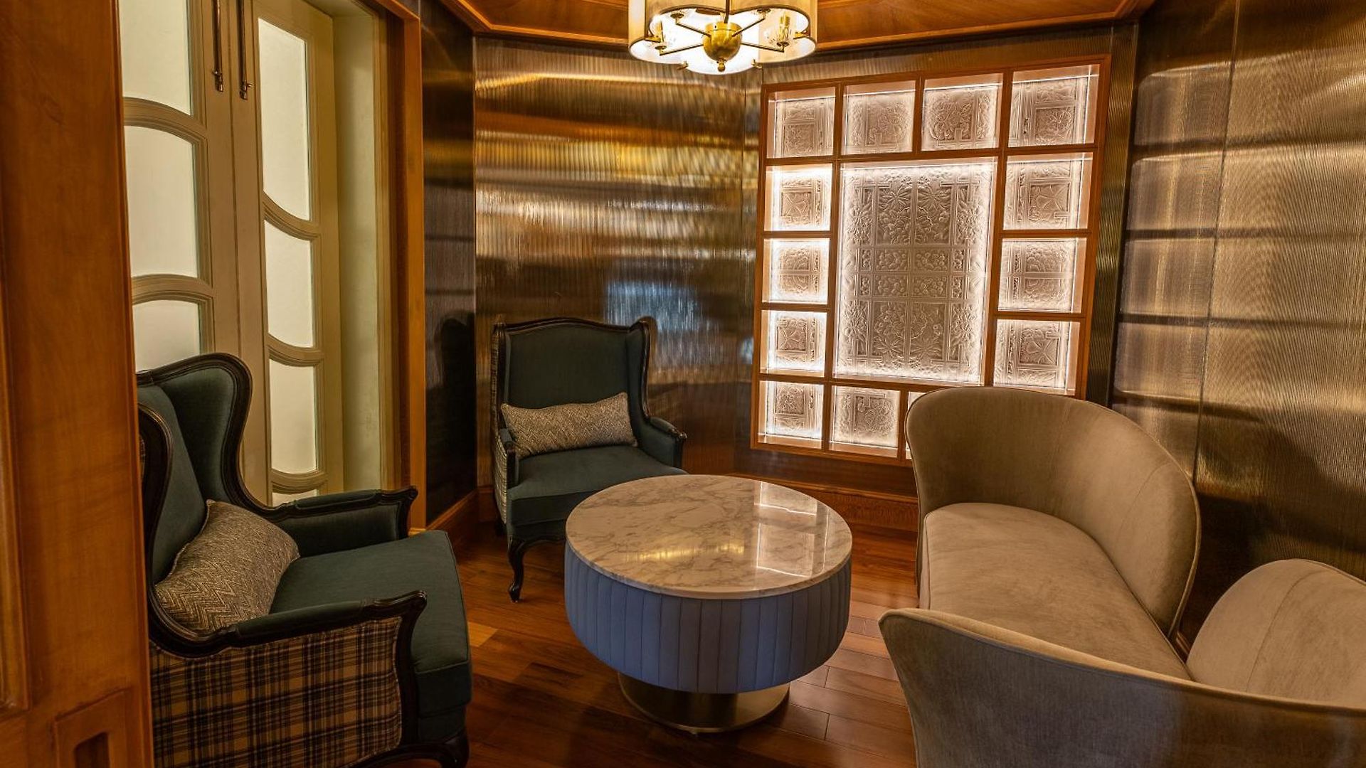 Hilton International Airport Hotel