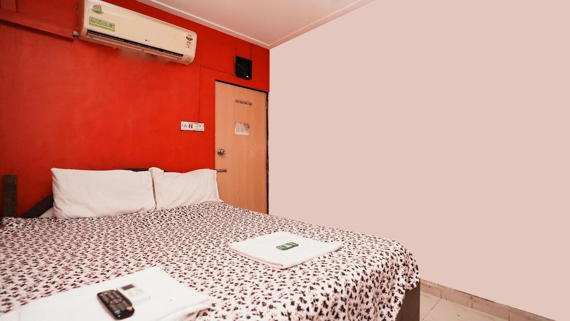 Harihara Residency Comfort Andheri East,