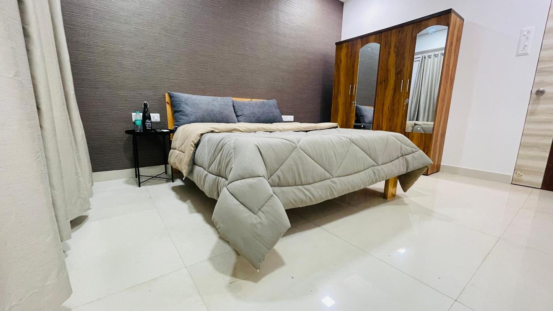 Homestay Luxe-bnb Near Airport Mumbai