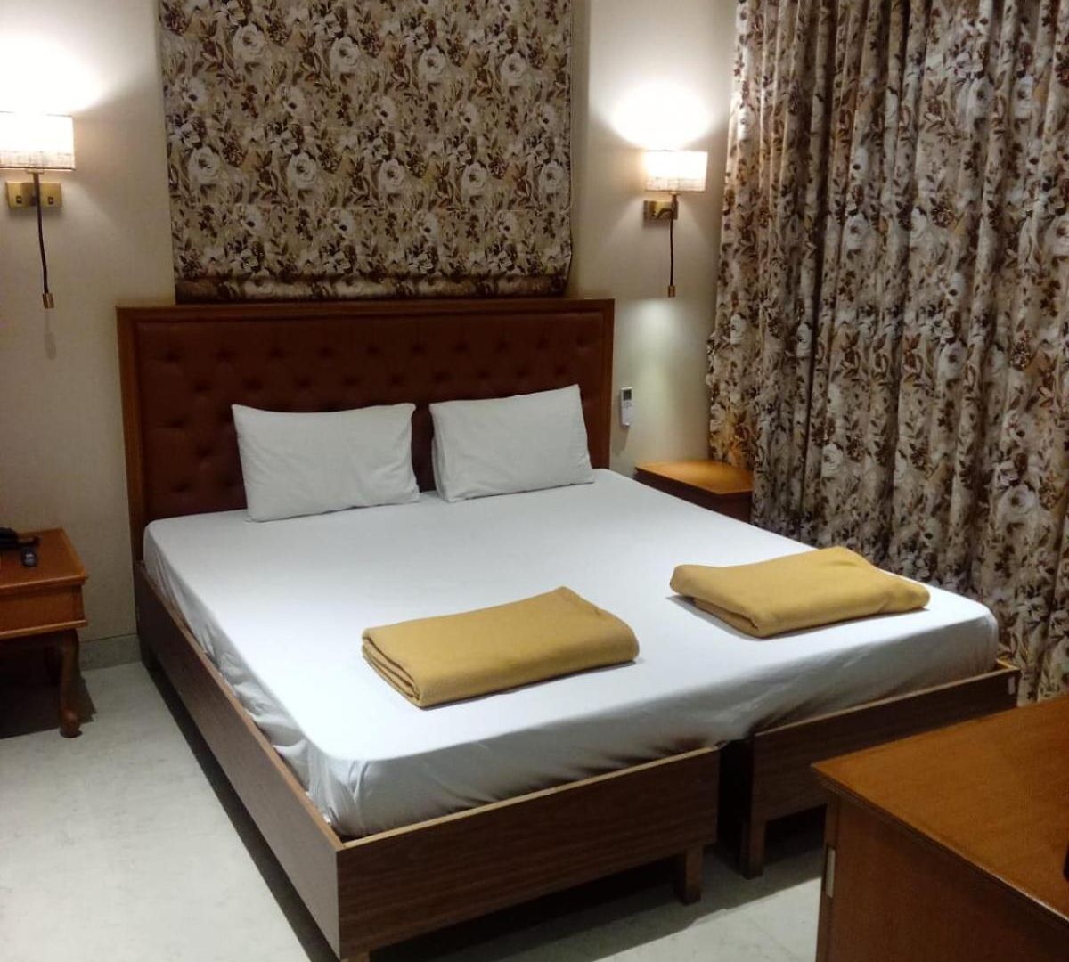 Muza Fisco Hotel Mumbai