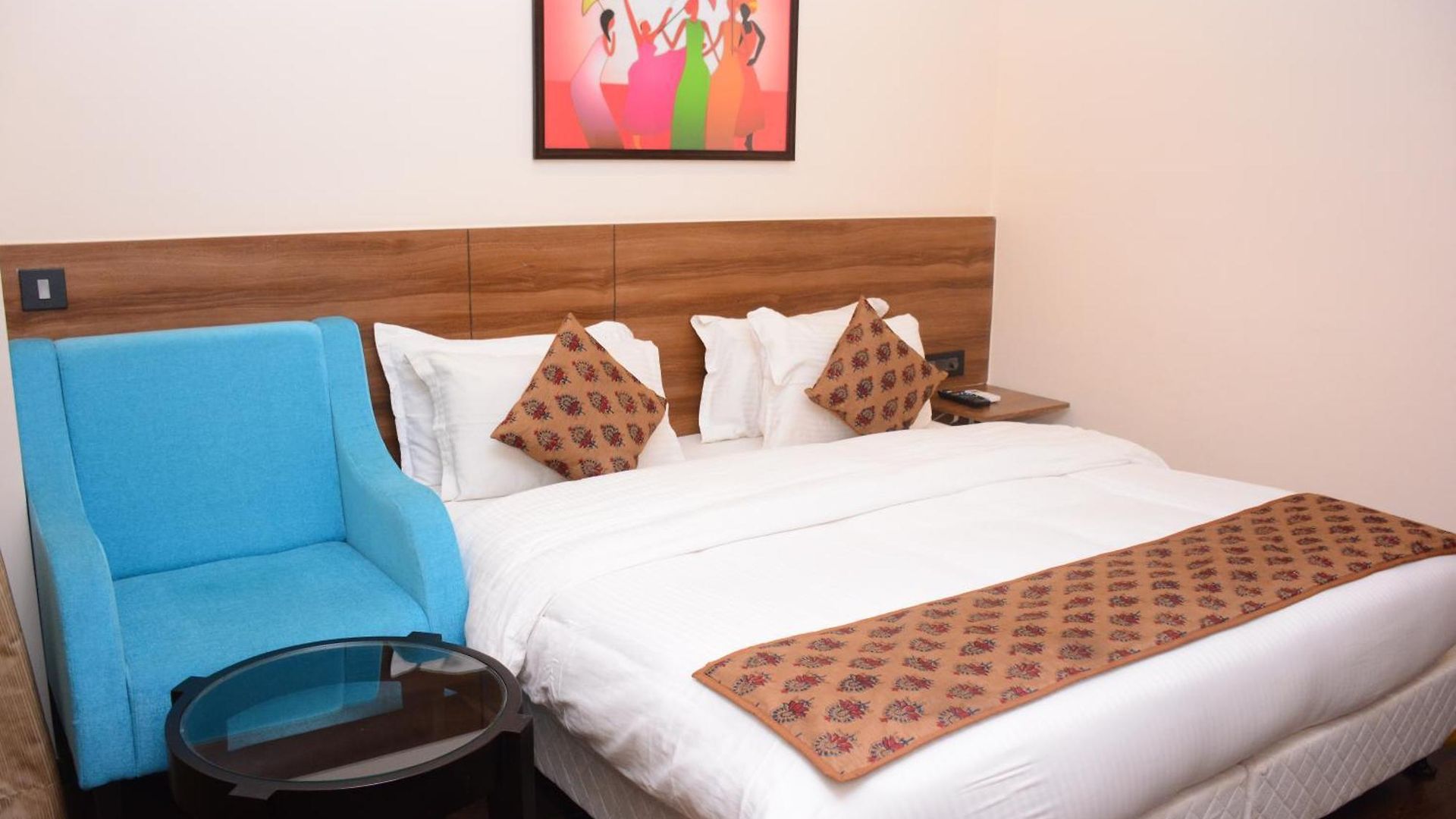 Hotel House Andheri East,
