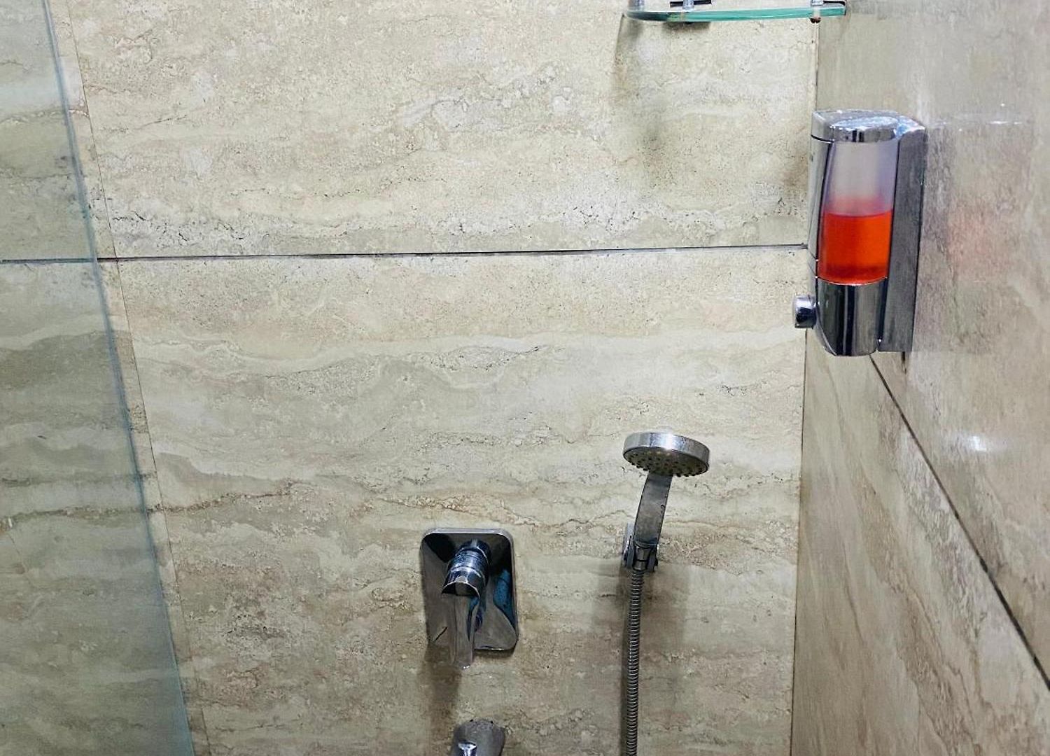 House Luxury Apartments, Santacruz East Apartment Mumbai