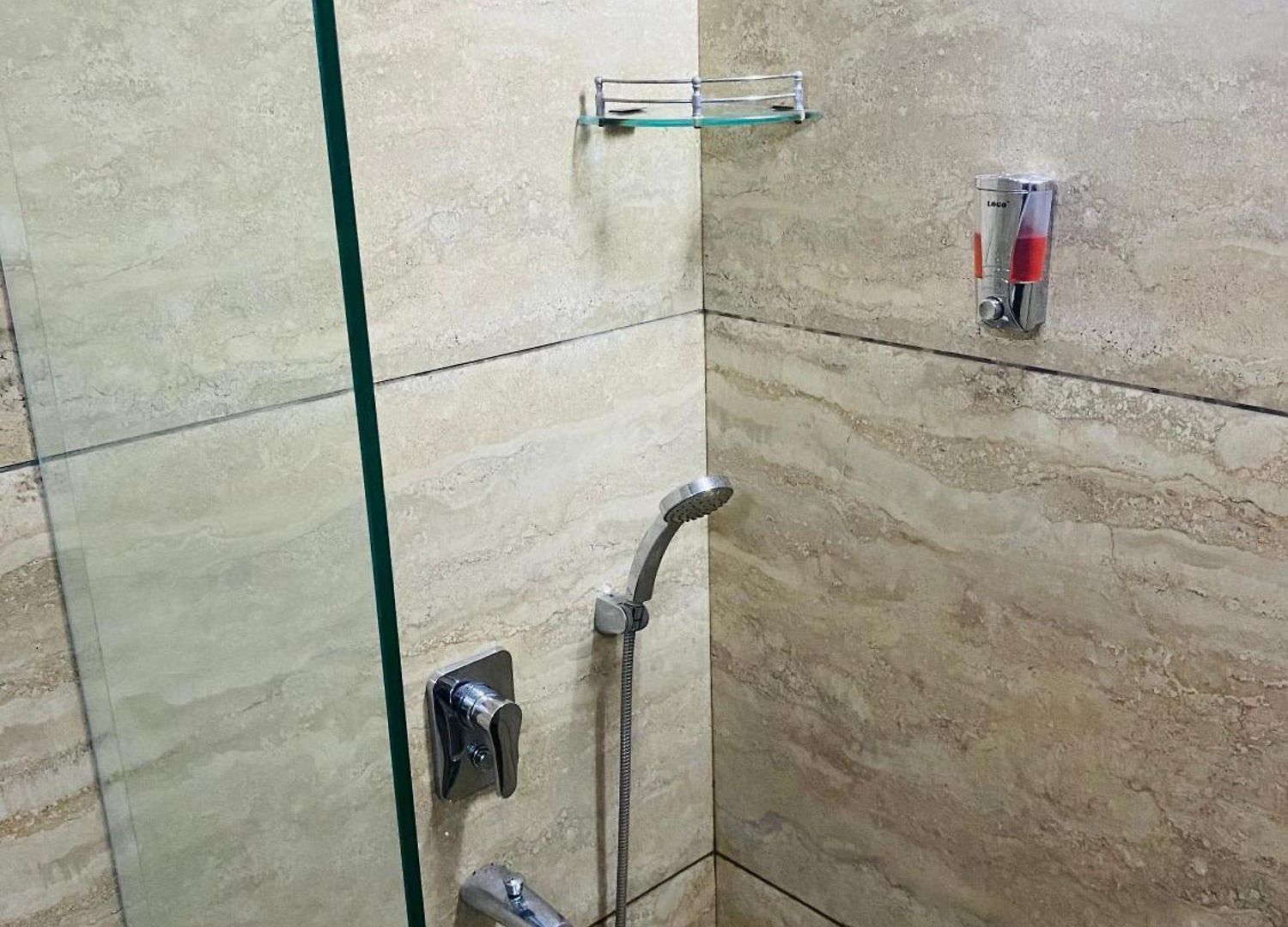 House Luxury Apartments, Santacruz East Apartment *