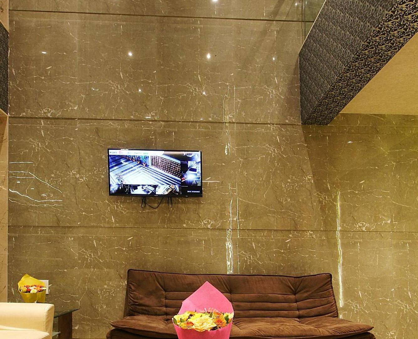 House Luxury Apartments, Santacruz East Mumbai