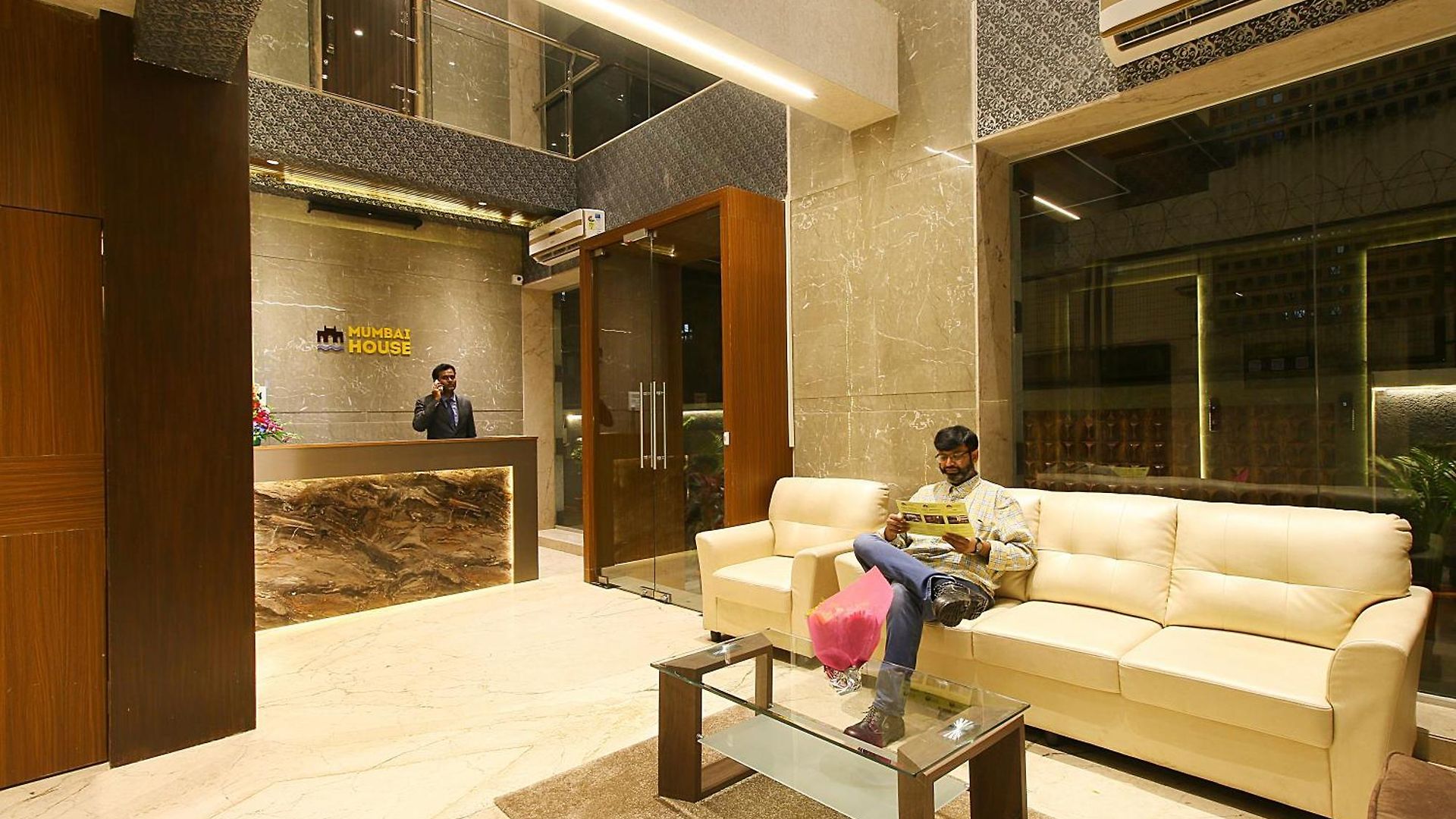 House Luxury Apartments, Santacruz East Apartment *