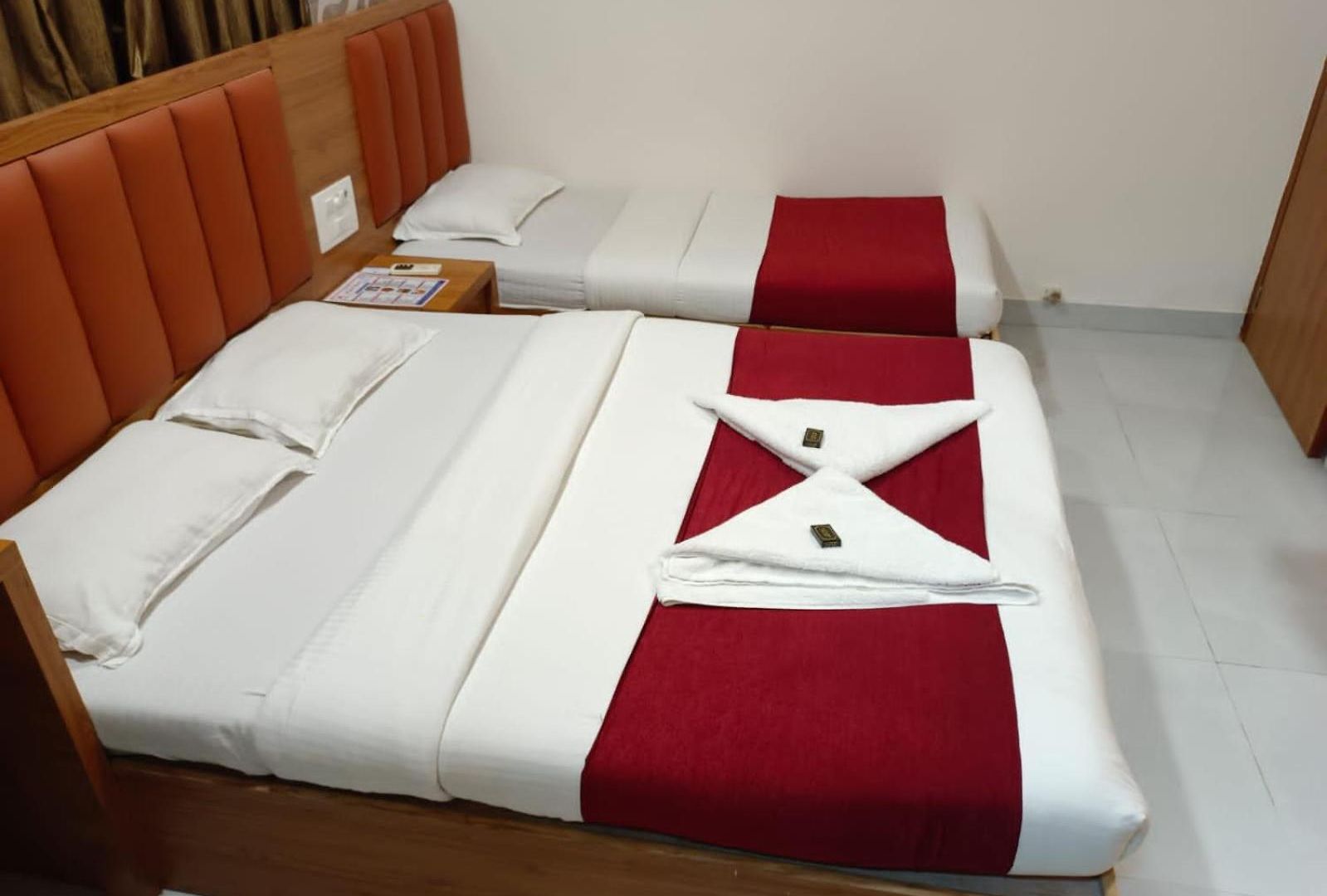 Hotel Airport Annex *