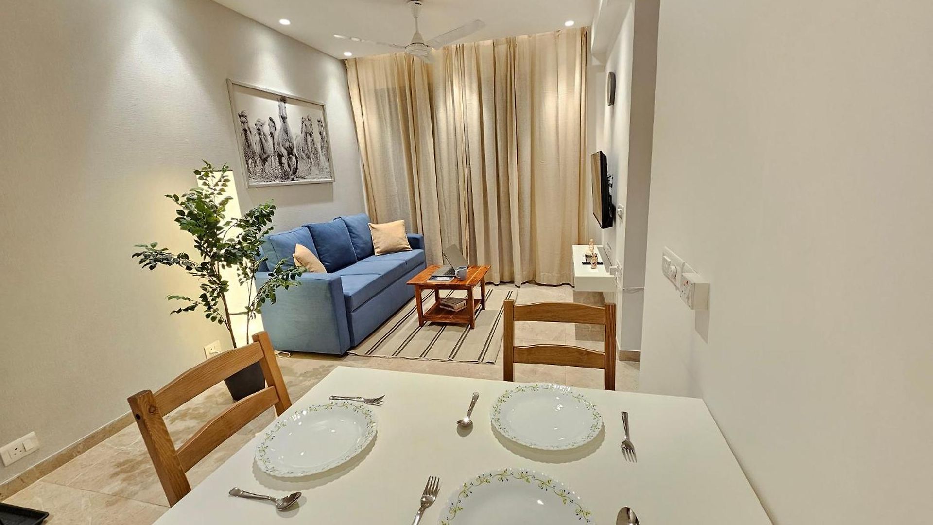 Lite - Powai Apartment Mumbai