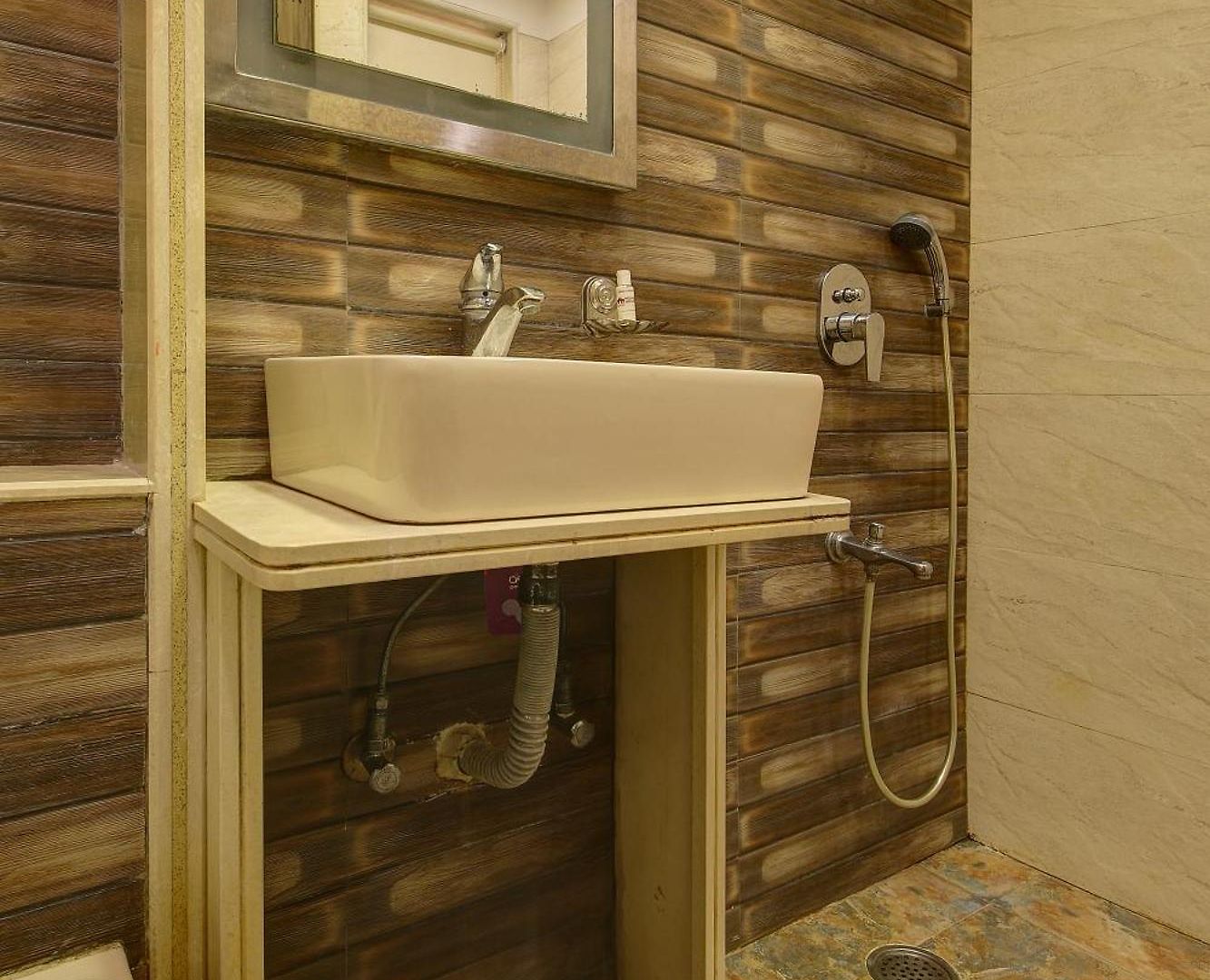 Hotel Hotel Mumbai House Juhu Santacruz West 3*