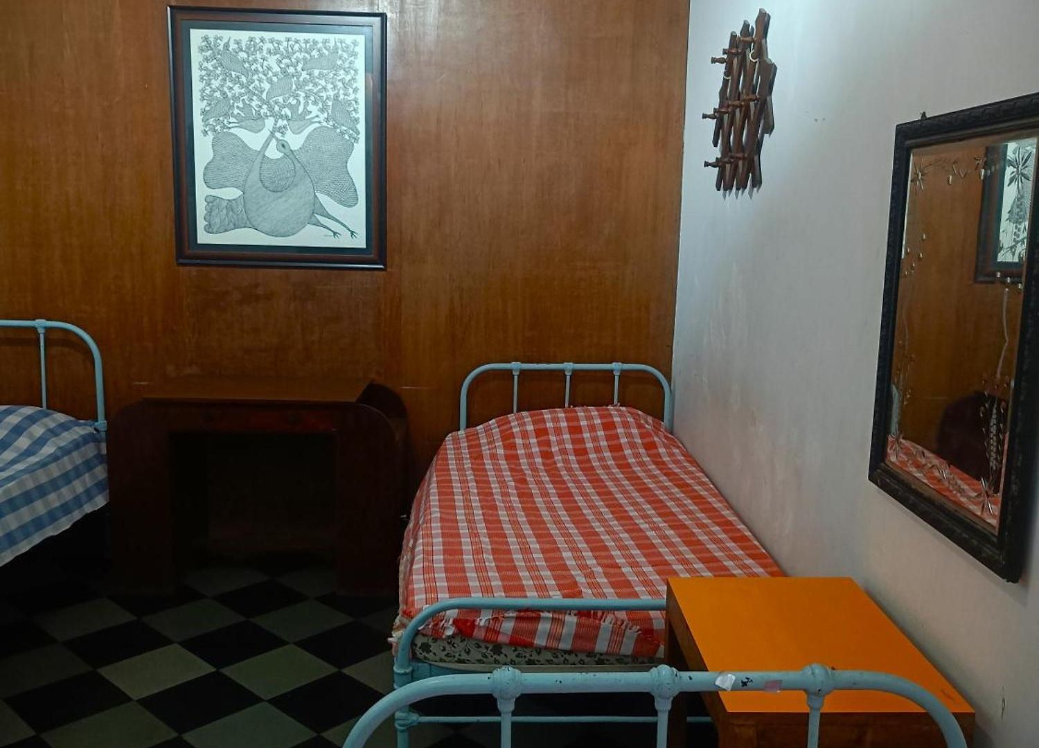 Hostel Vasantashram Cst Mumbai, Free Wifi With 1940s Retro Vibe Mumbai