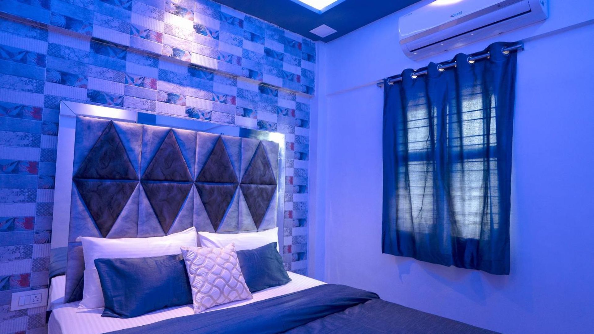 Apartment Osi Andheri West