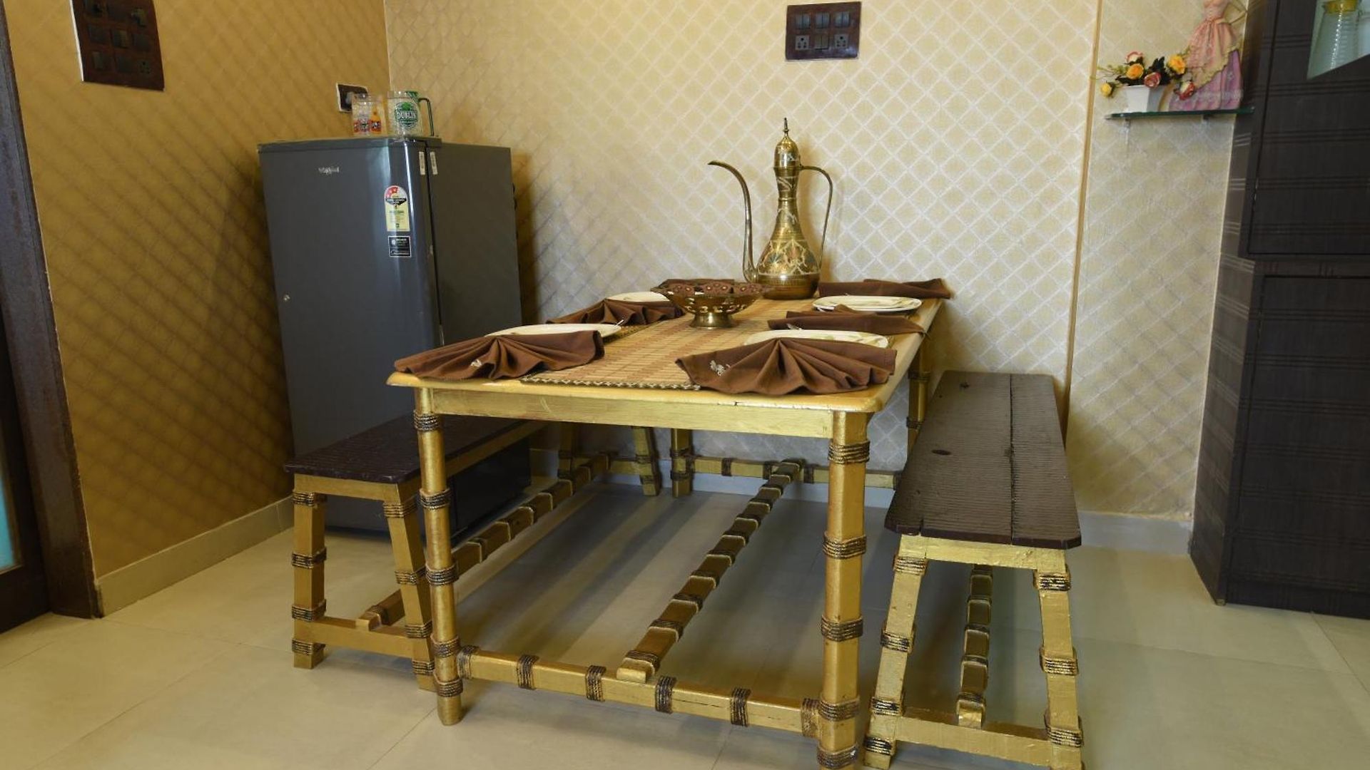 Apartment Osi Andheri West