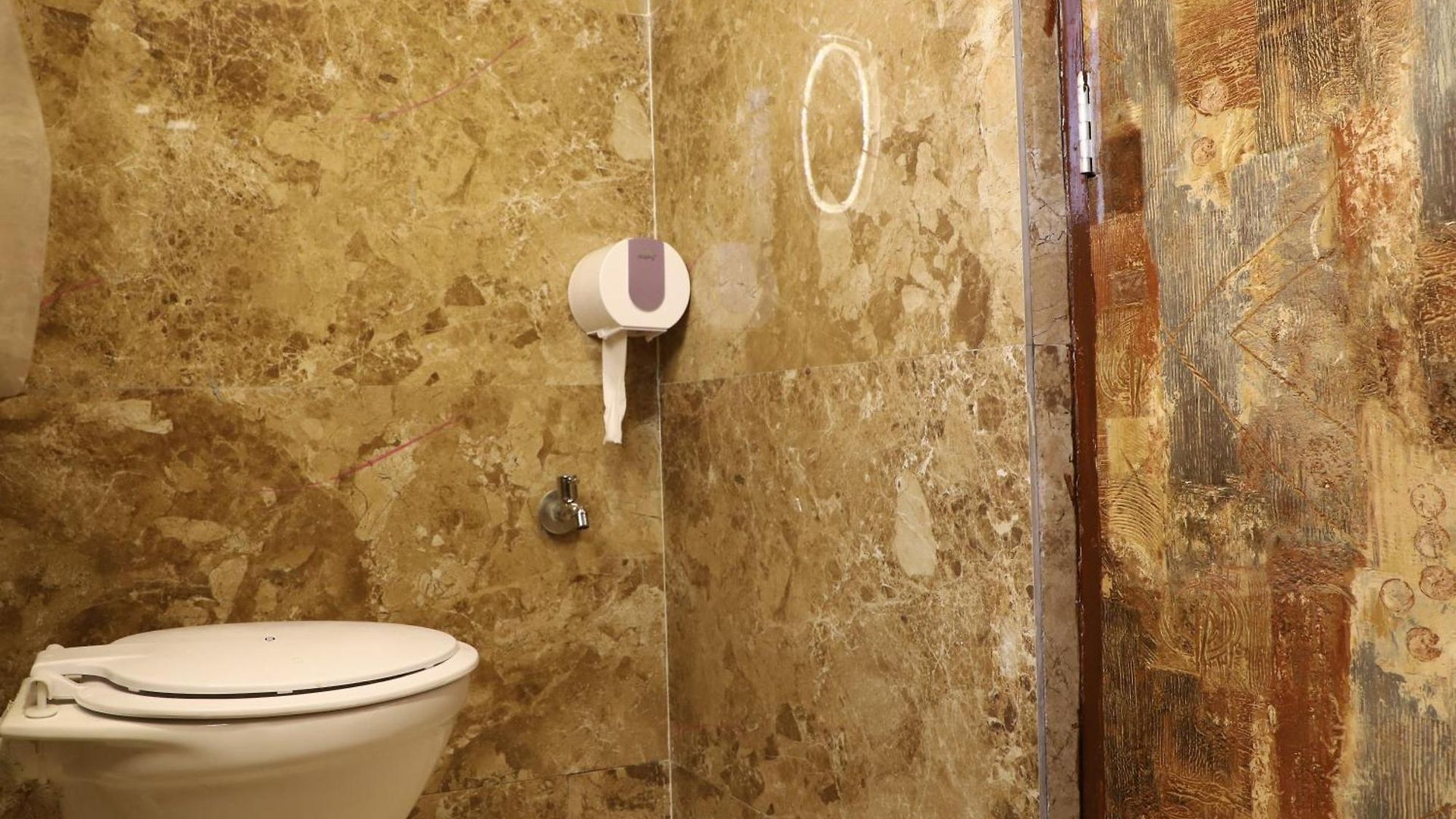 Osi Andheri West Apartment *