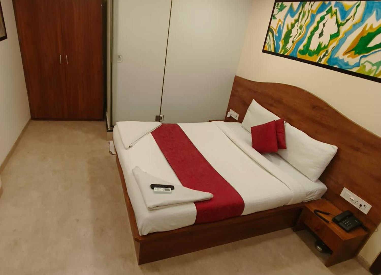 Crown Juhu Hotel Mumbai