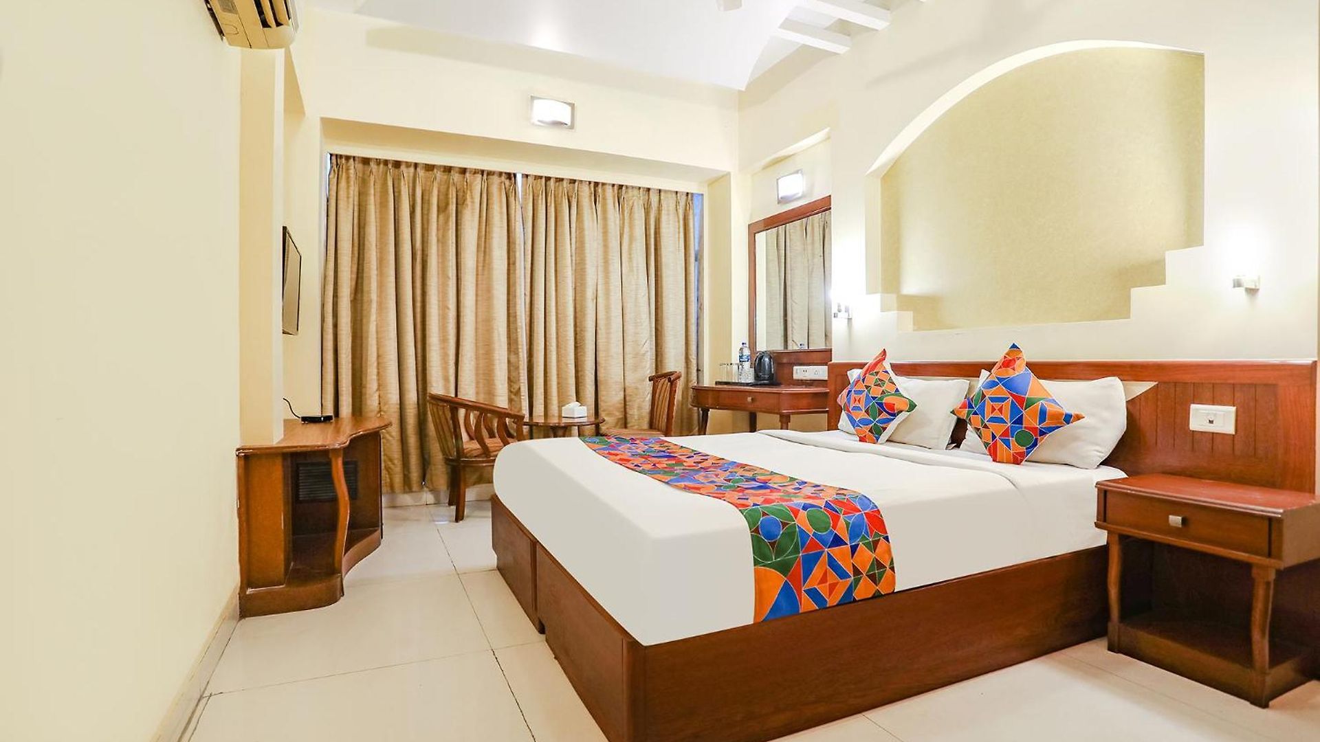 Fabhotel Shubhangan - Nr Bandra