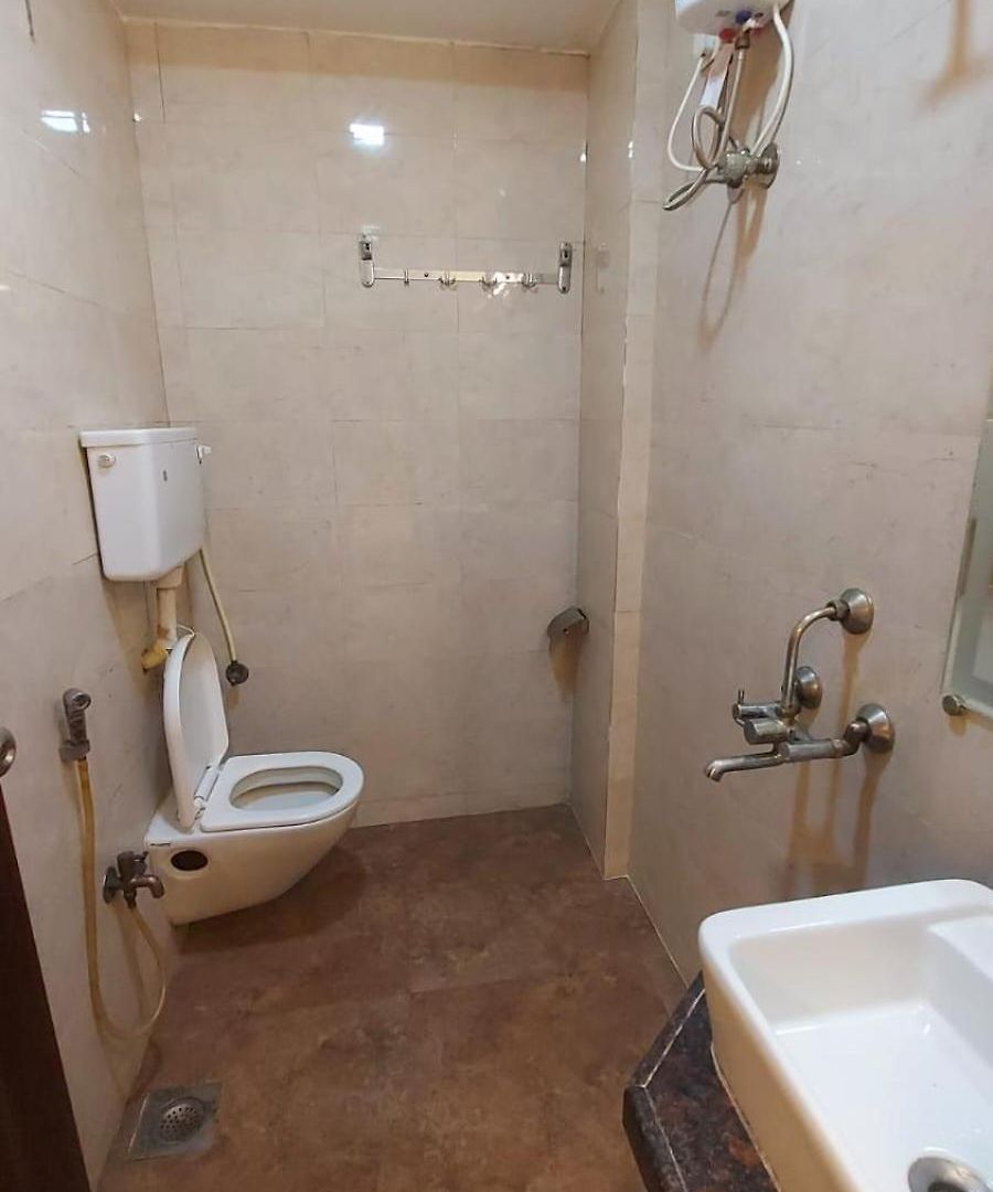 Hotel Rigga Kokilaben Dhirubhai Ambani Hospital Mumbai