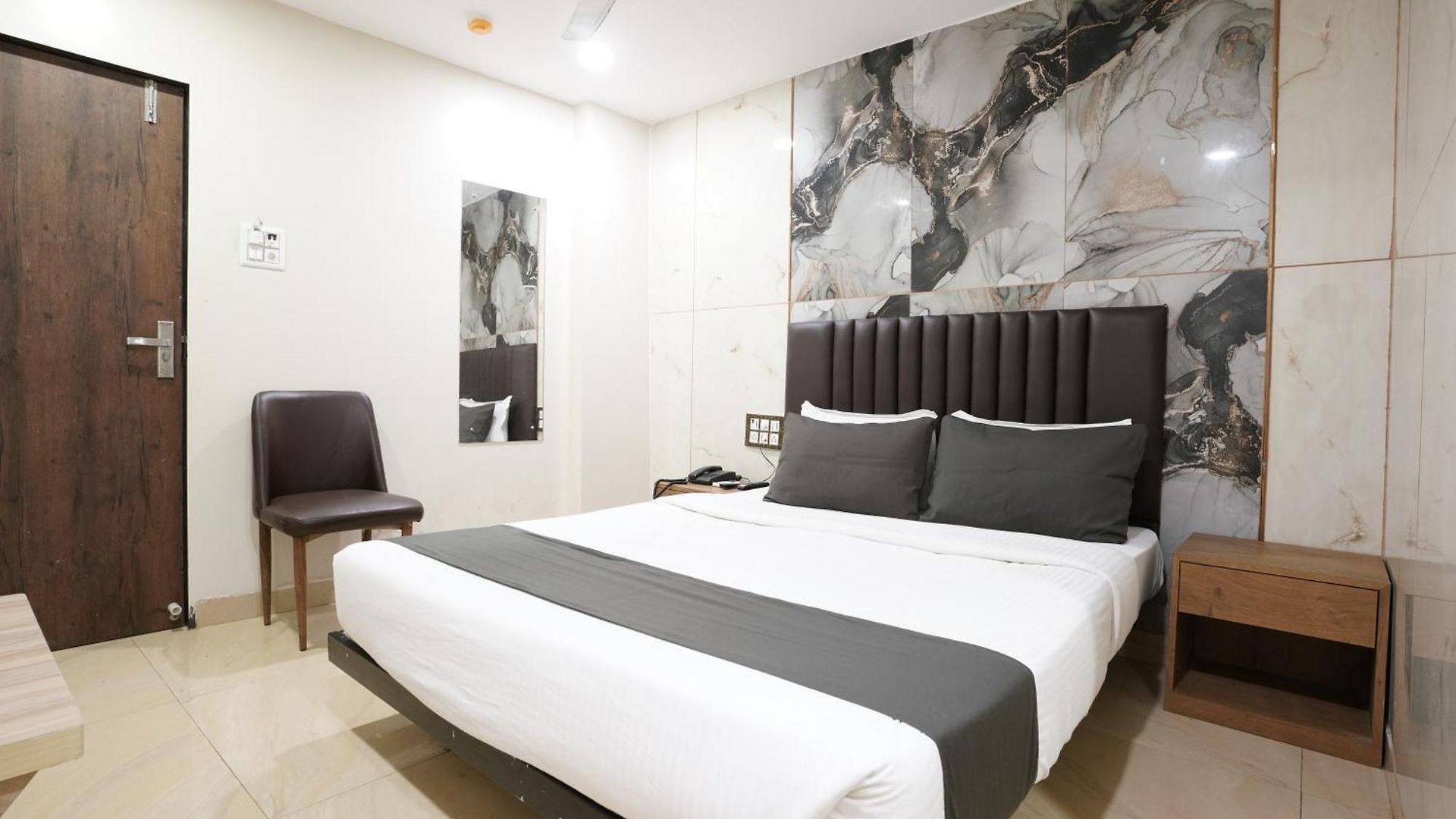 U Life Residency Guest house 3*