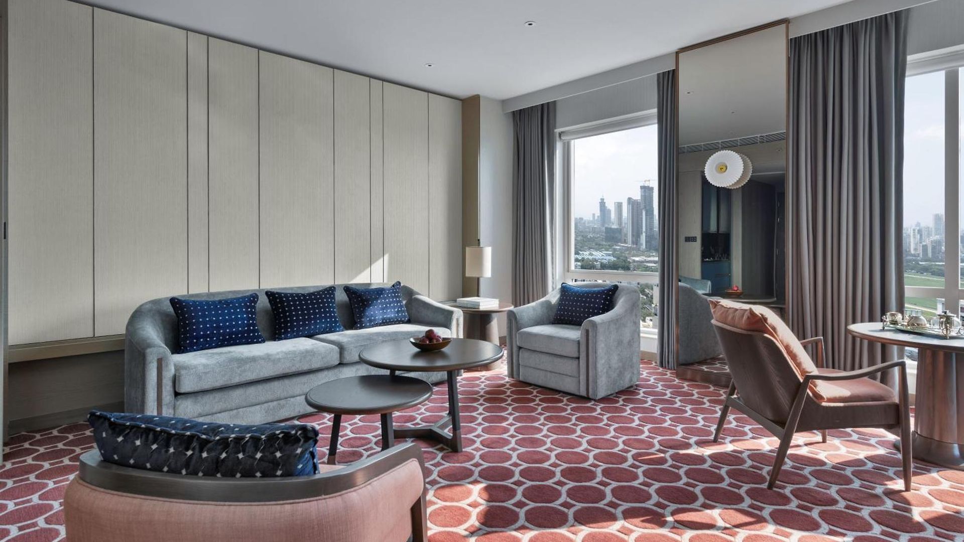 Four Seasons Hotel