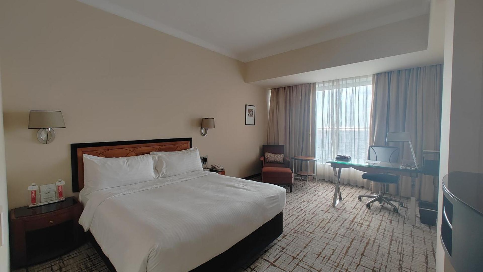 Marine Plaza Hotel