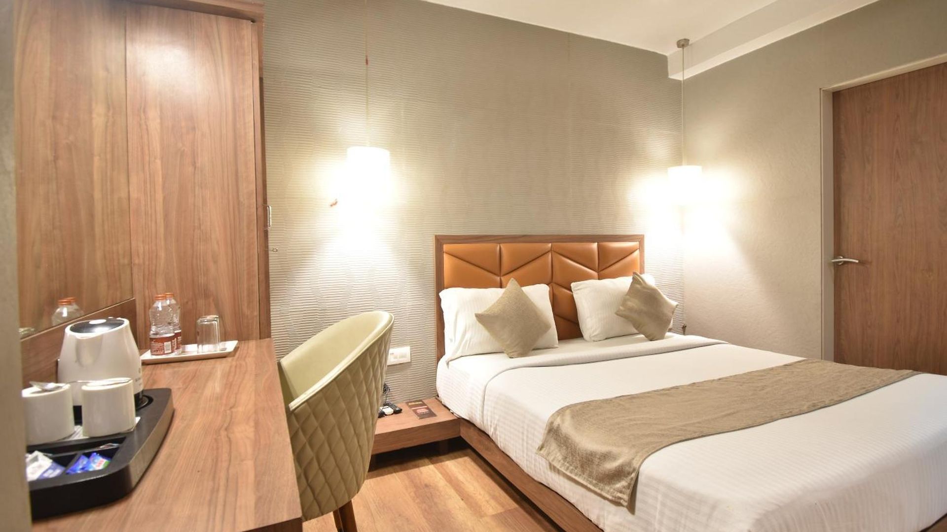 The Aarya A Smart Business 3* Mumbai