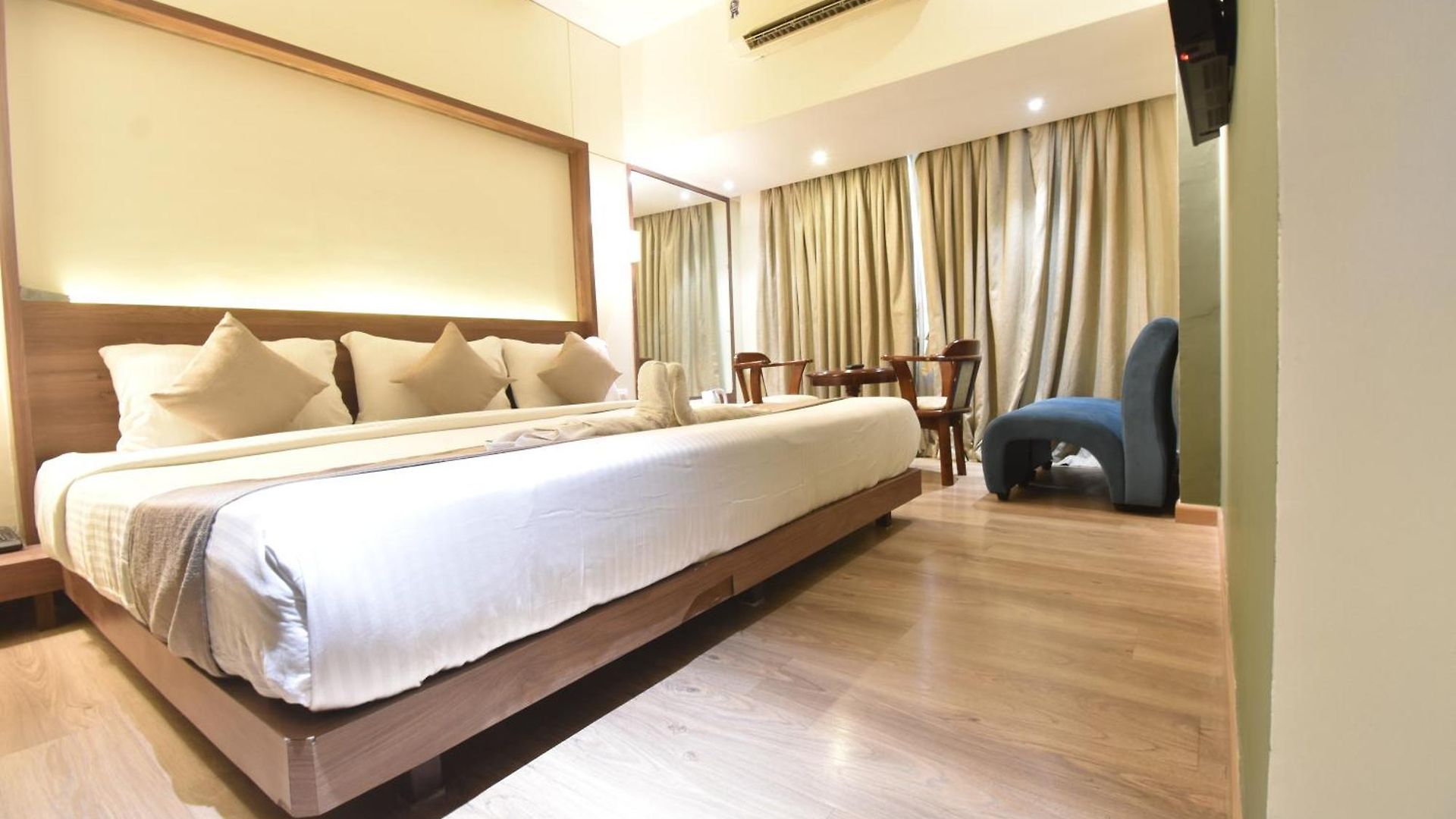 The Aarya A Smart Business 3*