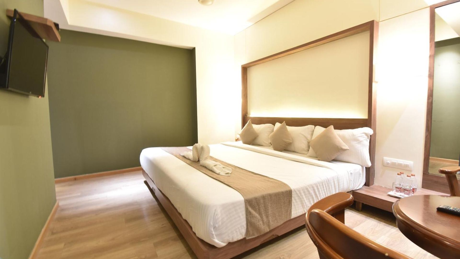 The Aarya A Smart Business Hotel Mumbai