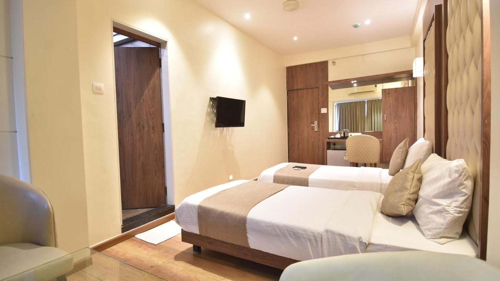 The Aarya A Smart Business Mumbai