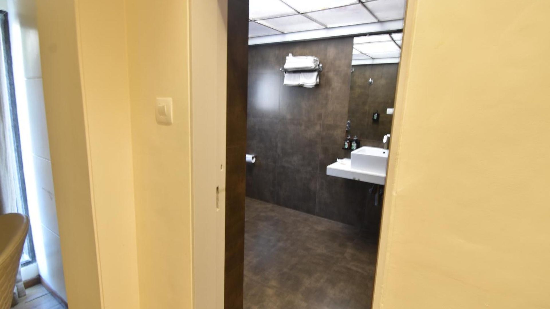 Hotel The Aarya A Smart Business Mumbai