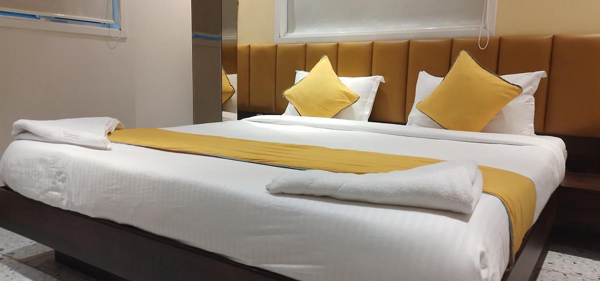 Hotel Shine Hospitality Group