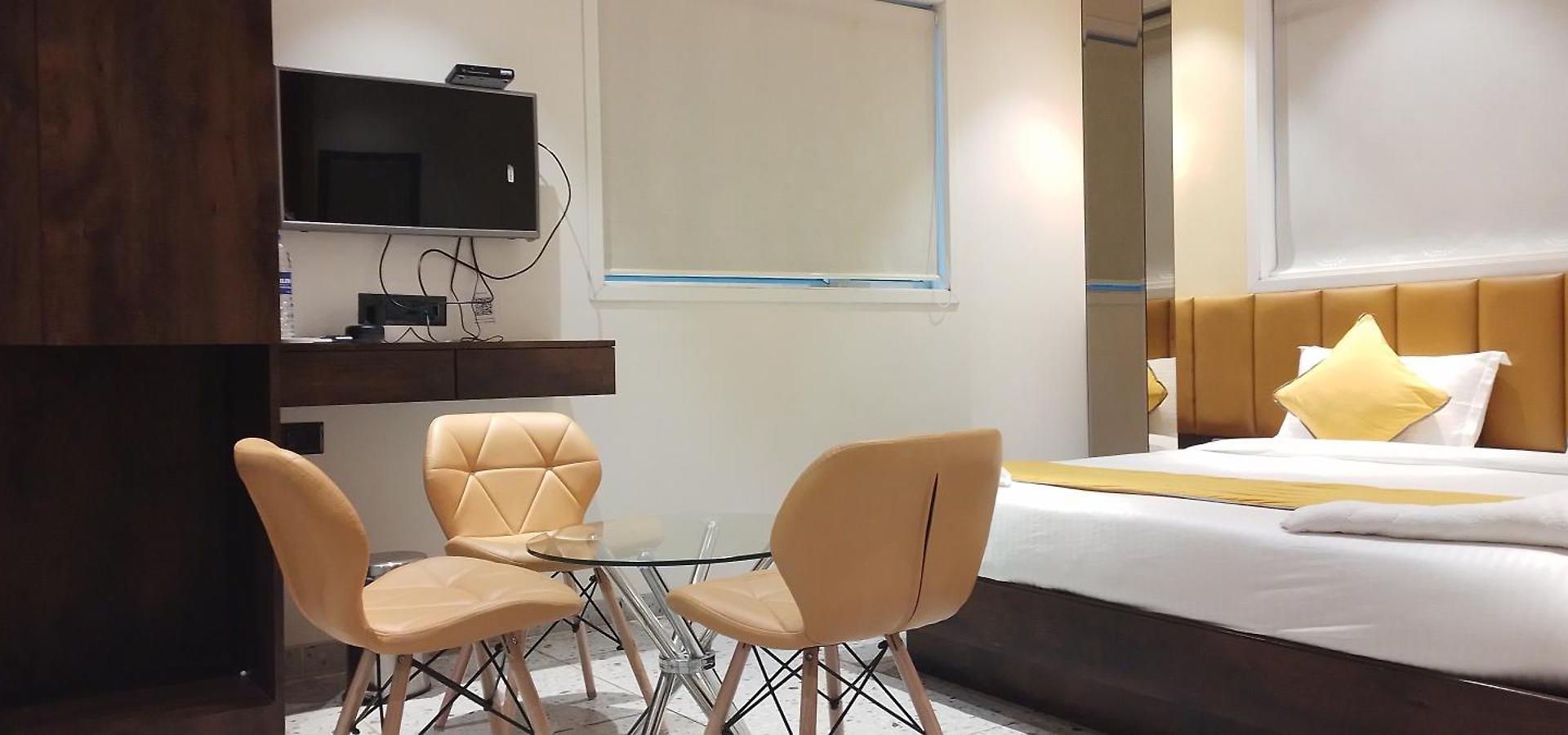 Shine Hospitality Group Hotel 2*