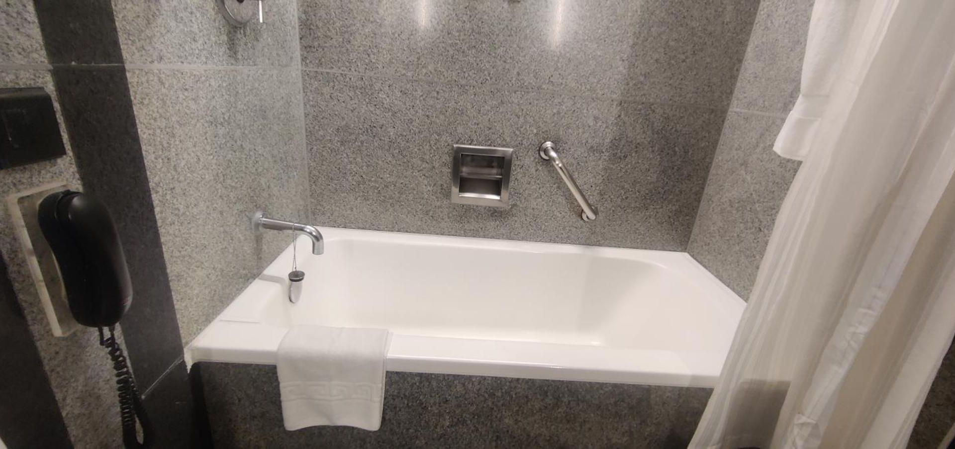 Marine Plaza 5* Mumbai