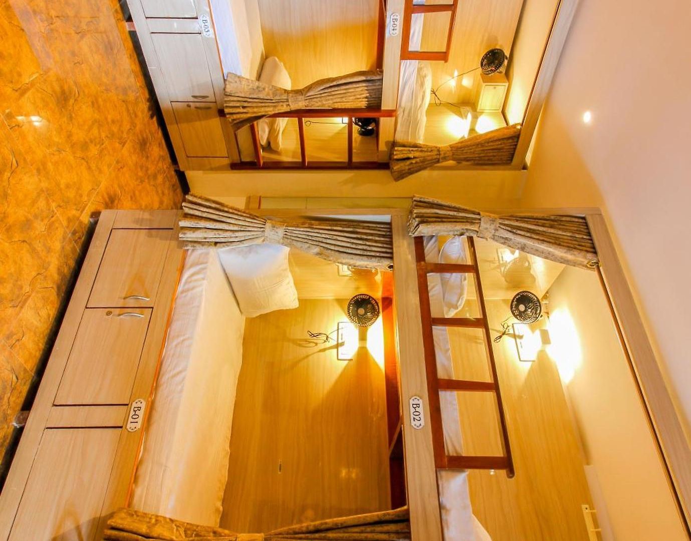 Hygeinic Airport Dormitory Near By Bom Hostel *