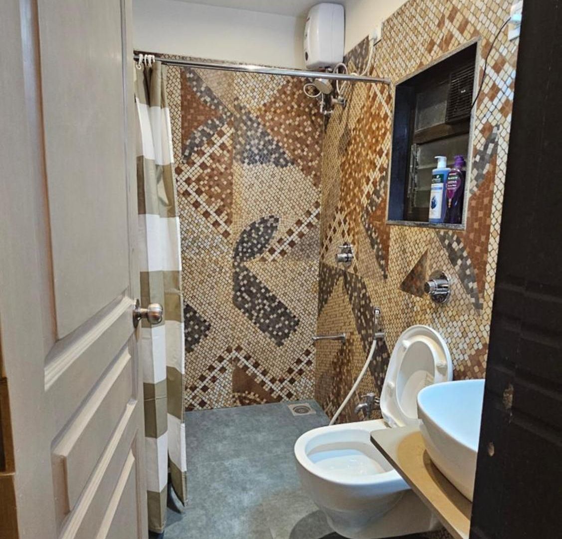 Apartment Lite - Parle East Mumbai