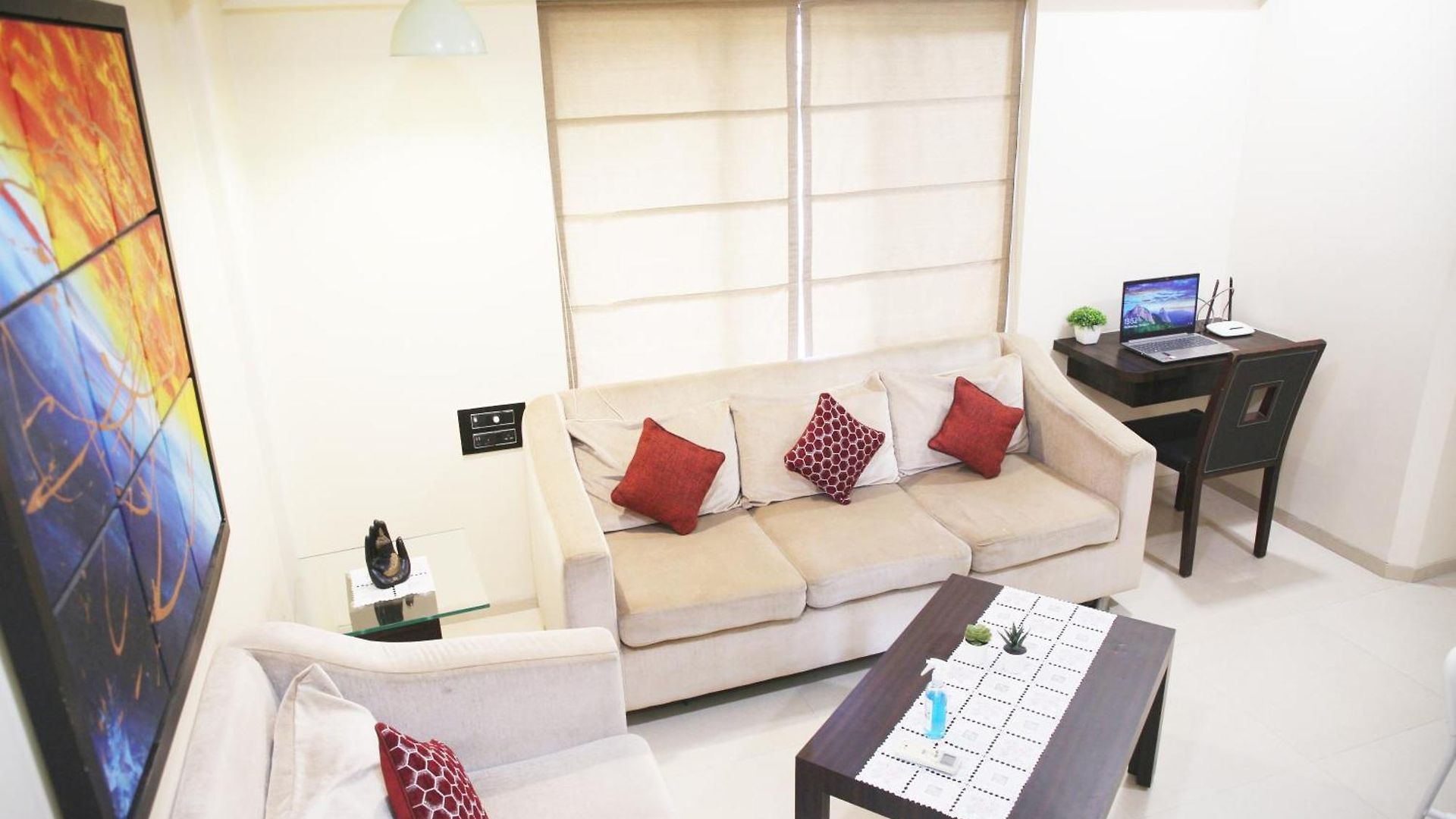Lite - Parle East Apartment Mumbai