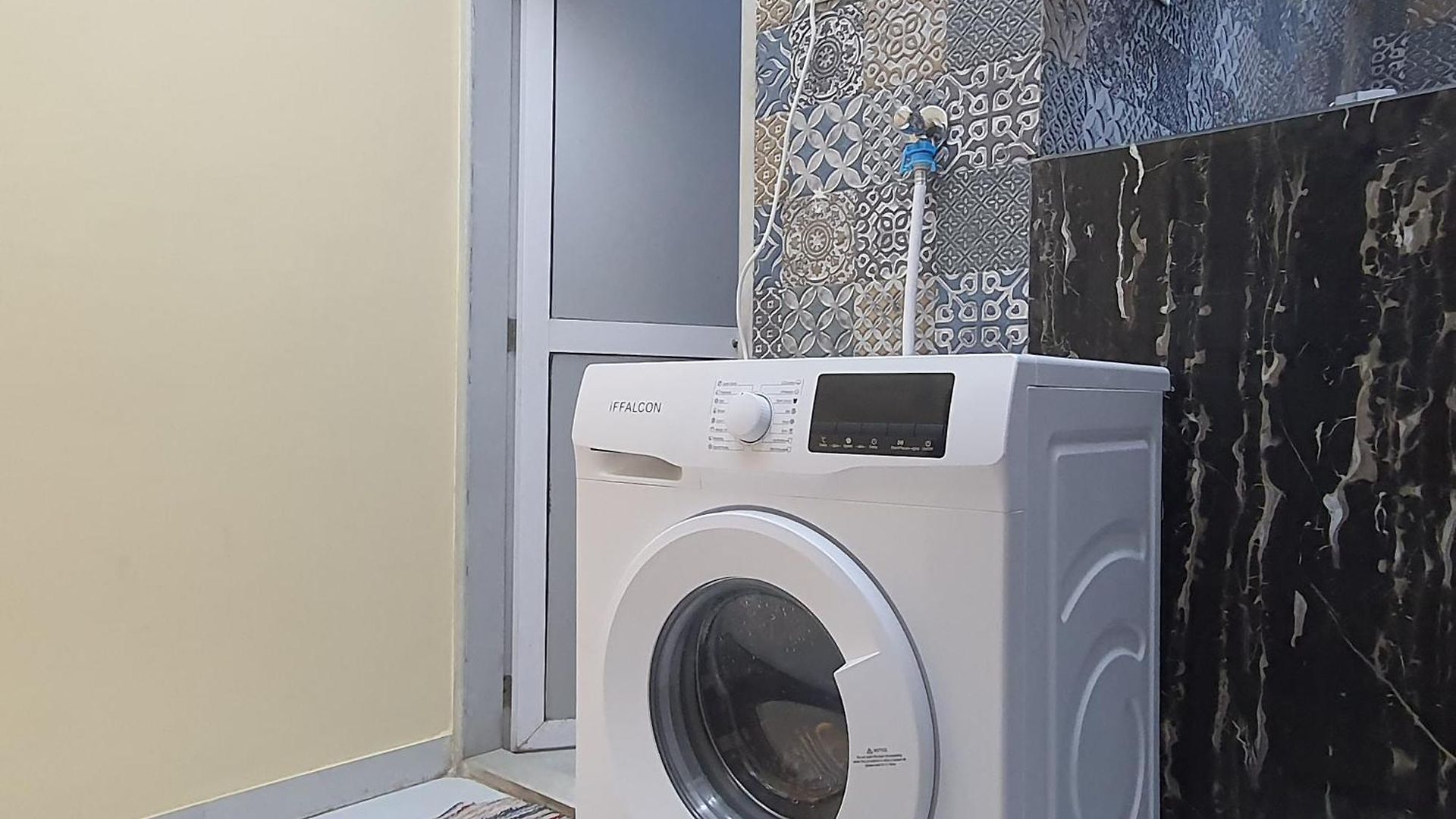 Osi Lilavati Bandra Apartment *
