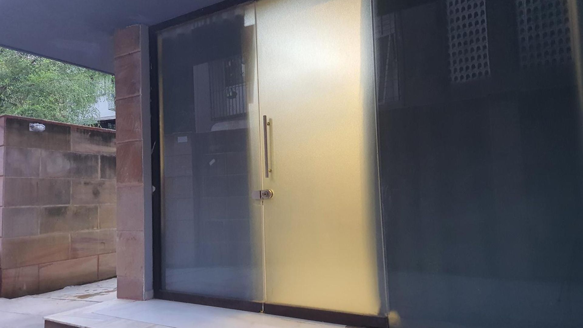 Apartment Osi Lilavati Bandra *