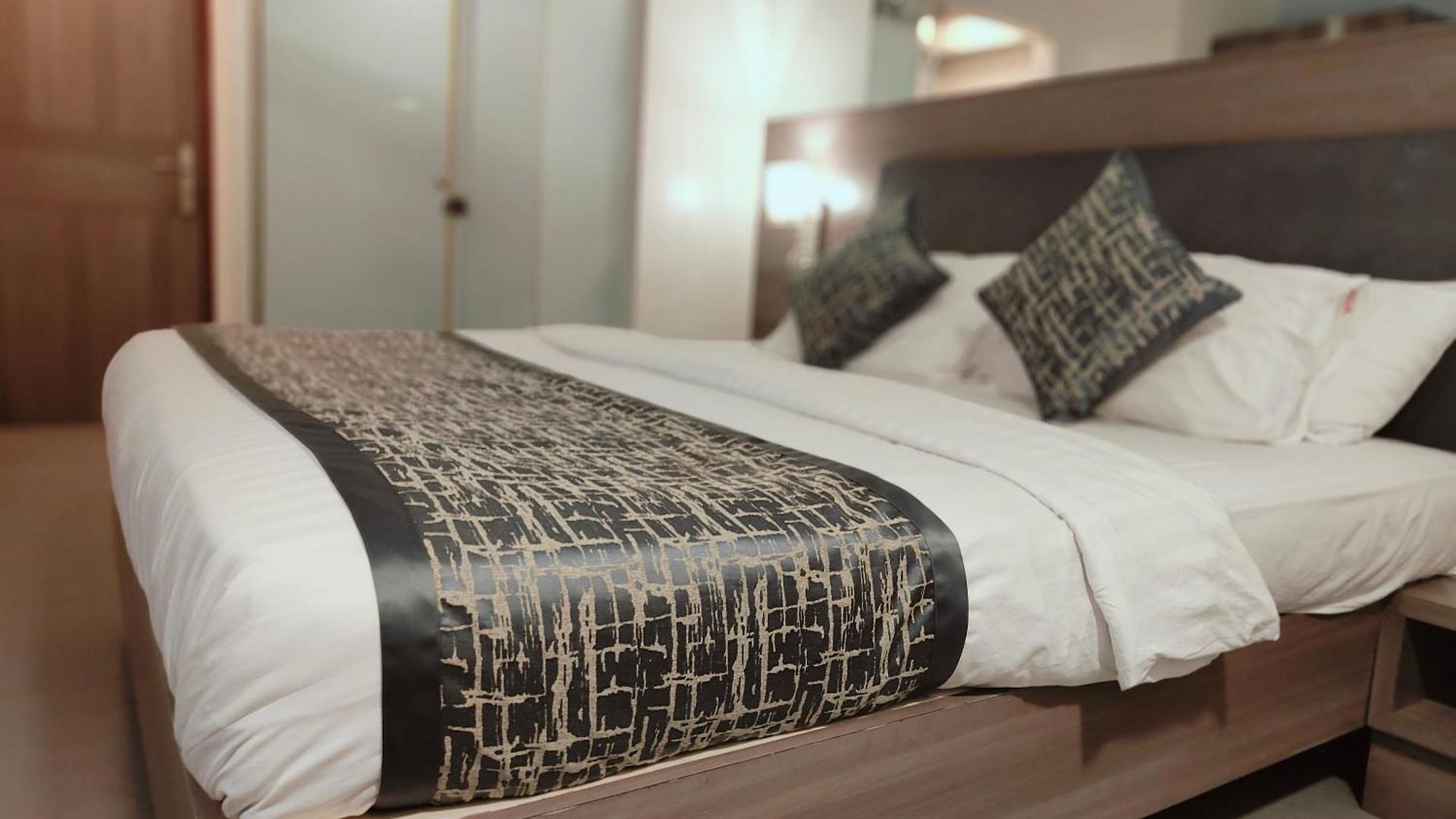 Apollo - Colaba Causeway 4* Mumbai