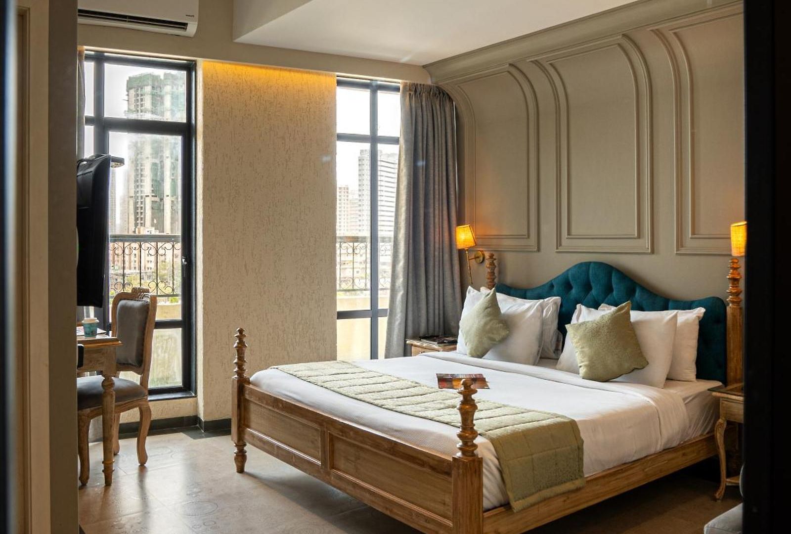 Hotel Arnna-Nesco Goregaon Mumbai