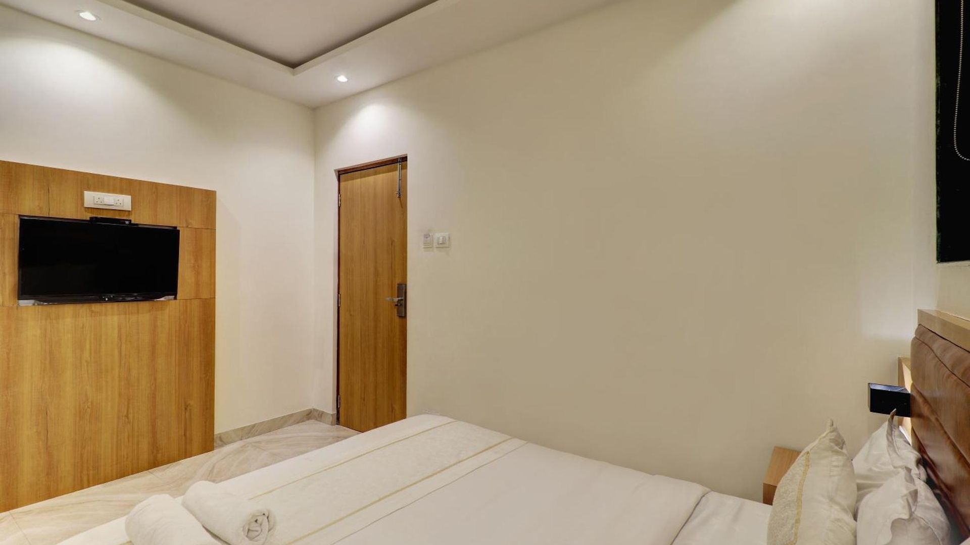 A K Hotel