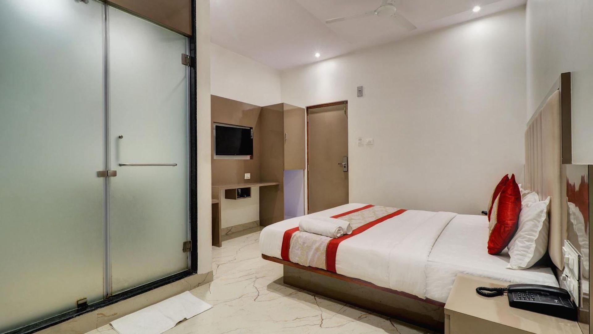 A K Hotel