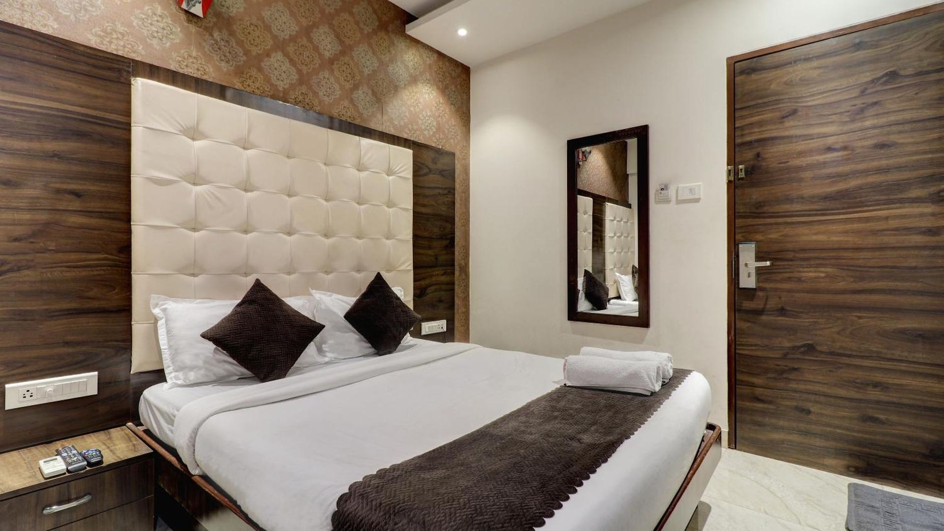A. K. International - Hotel 3*