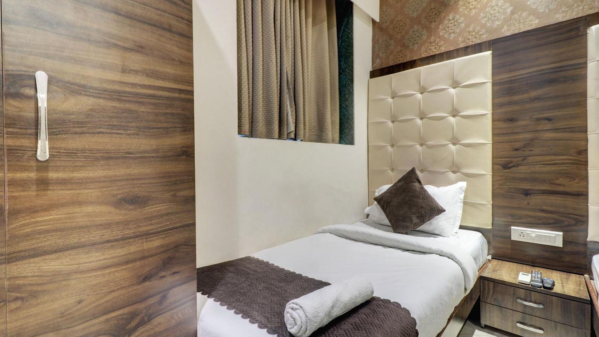 Hotel A. K. International - 3*