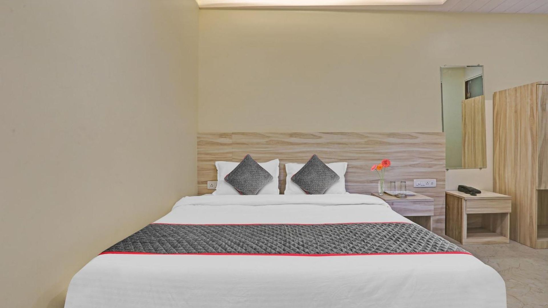 O Kiwi International 4*