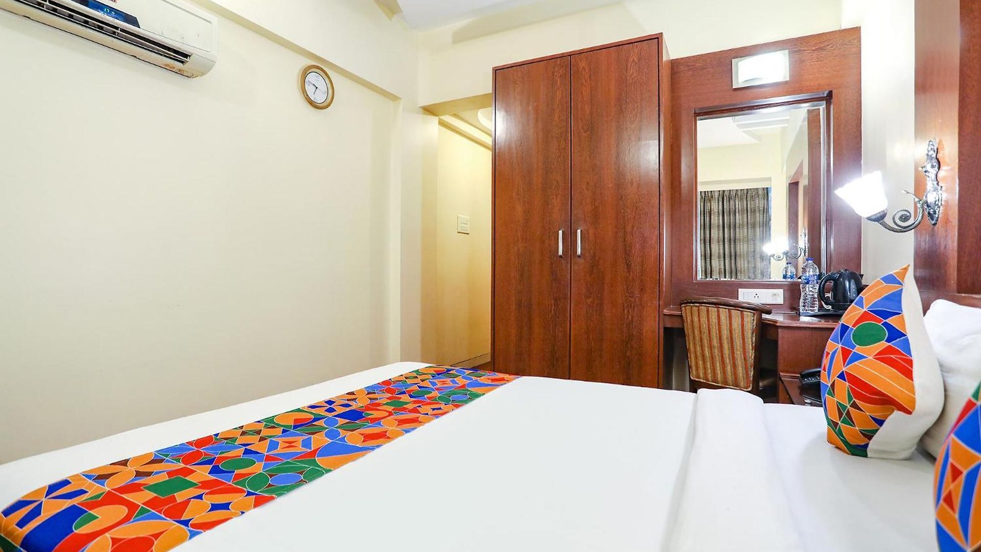 Hotel Fabhotel Shubhangan - Nr Bandra