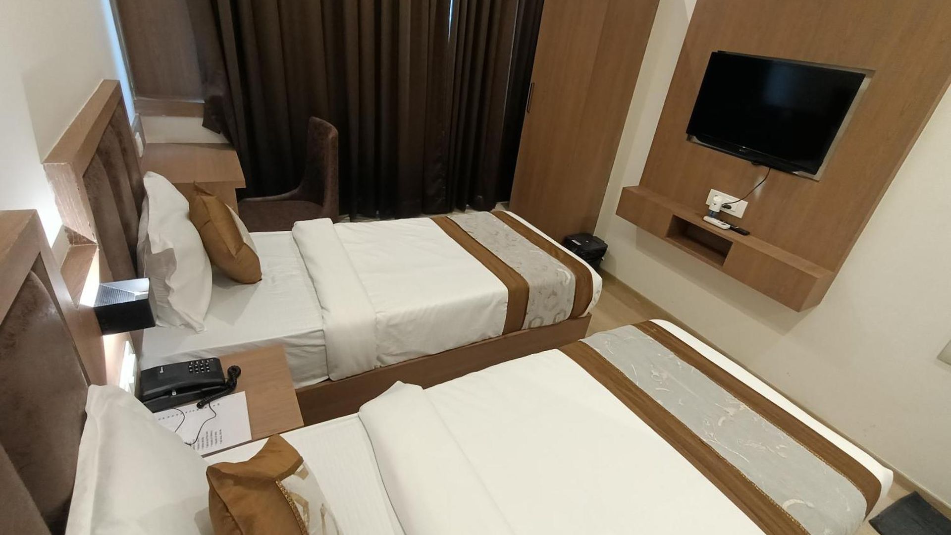 Beverly Palace Santacruz - Near Bkc - Airport T1 Hotel Mumbai